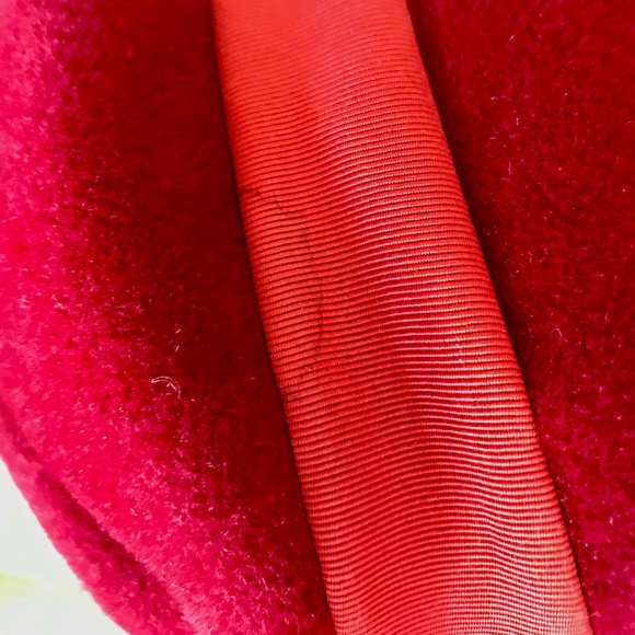 EXQUISITE DESIGNER LILLY DACHE/DACHETTES VINTAGE CLARET RED FELT/GROSGRAIN HAT